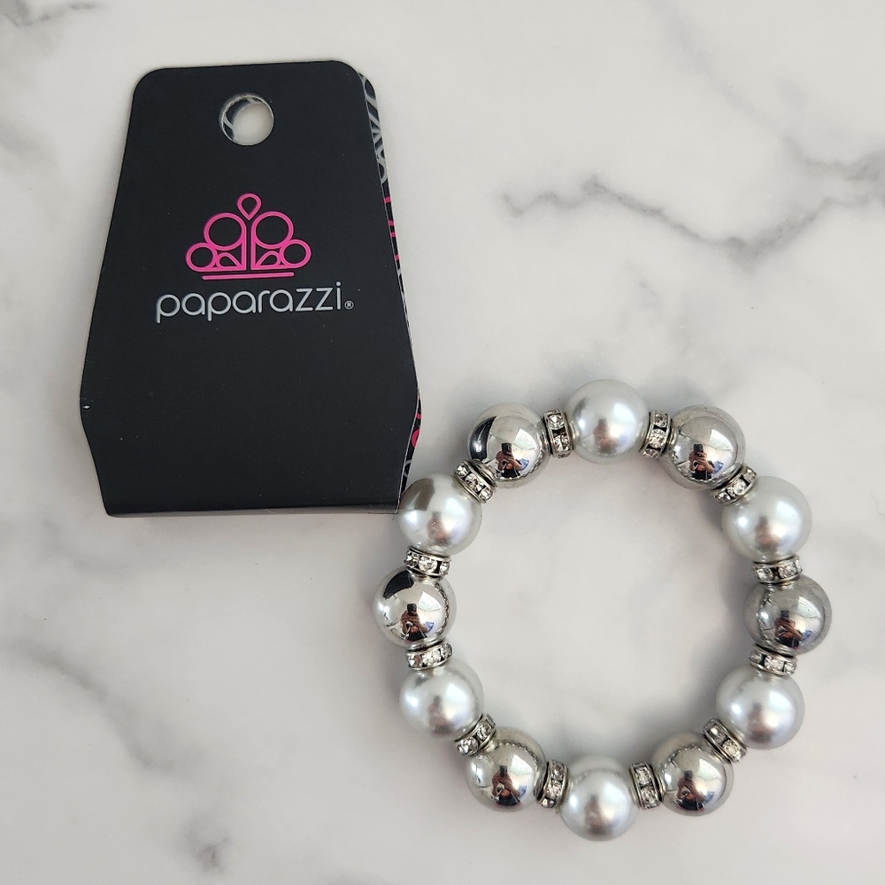 Paparazzi Elastic Silver Beaded Bracelet - Picture 3 of 5